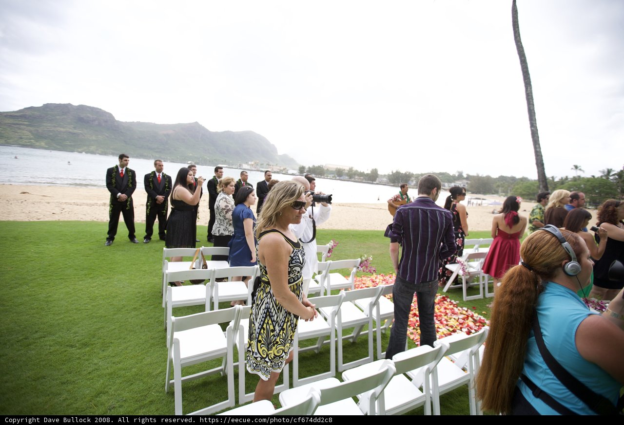A Romantic Hawaiian Beach Wedding
