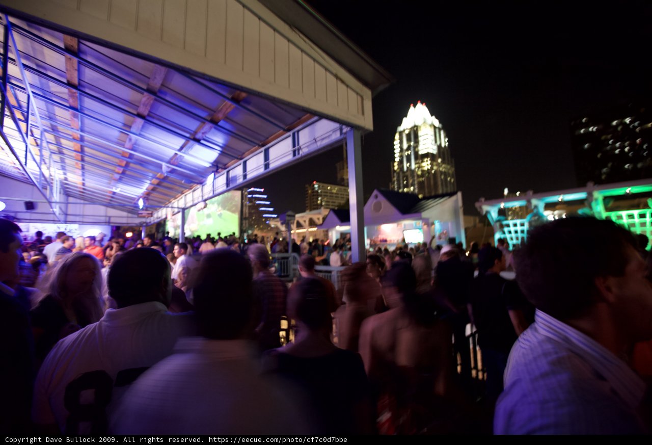 Nightlife in the Metropolis