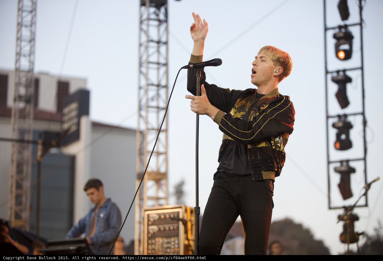 Golden Glow Performance