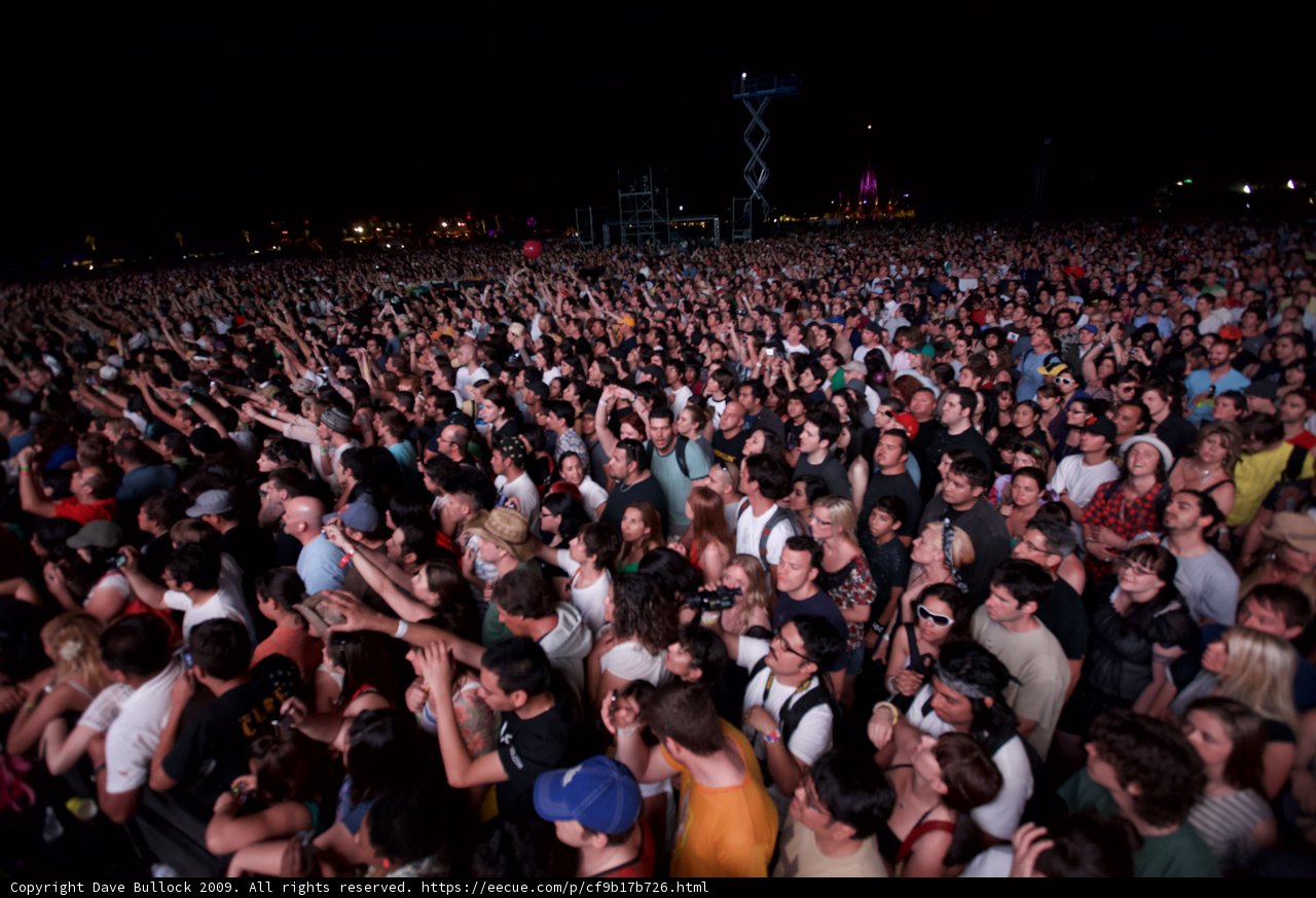 Crowd at Coachella 2009