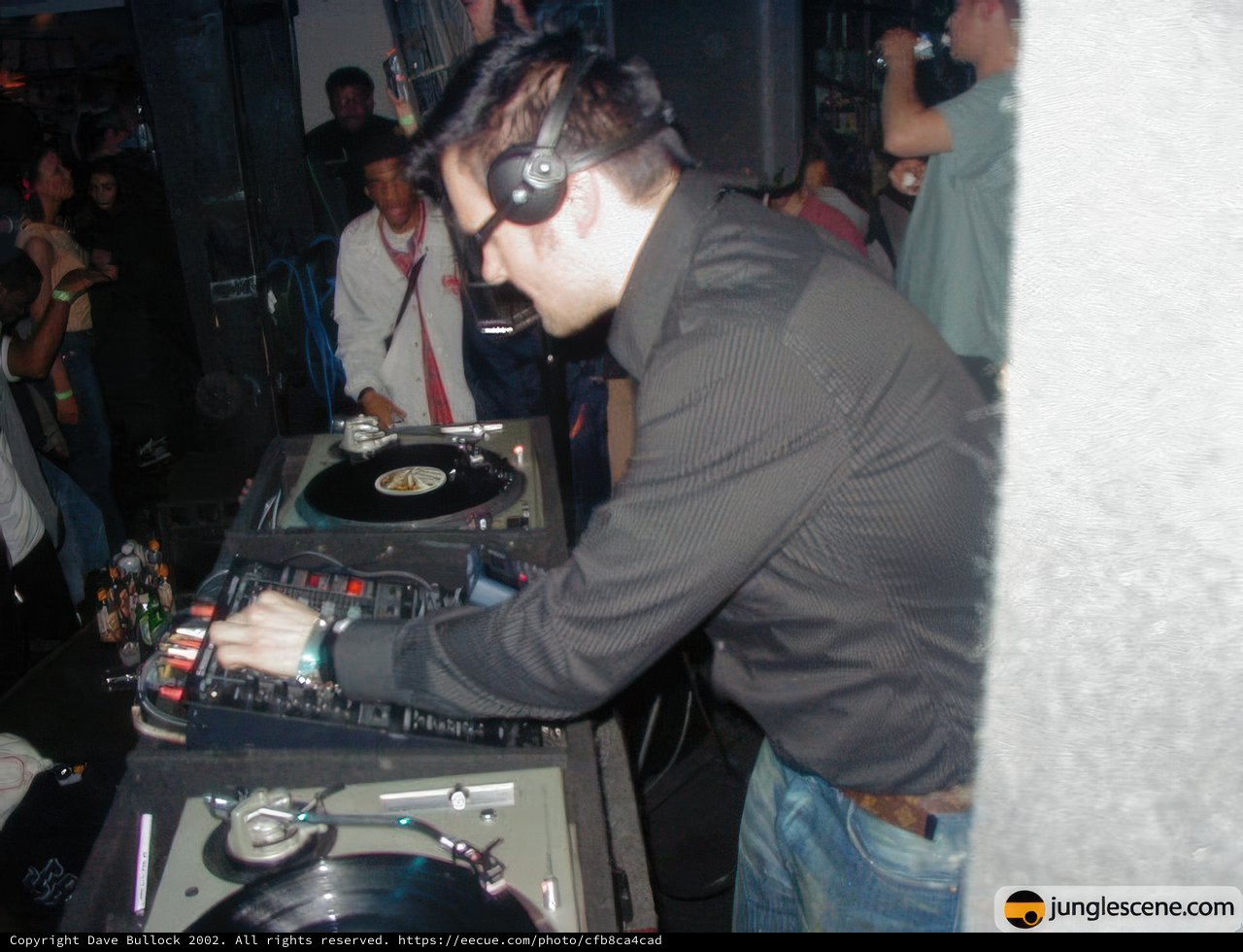 Mixing the Nightclub Beats