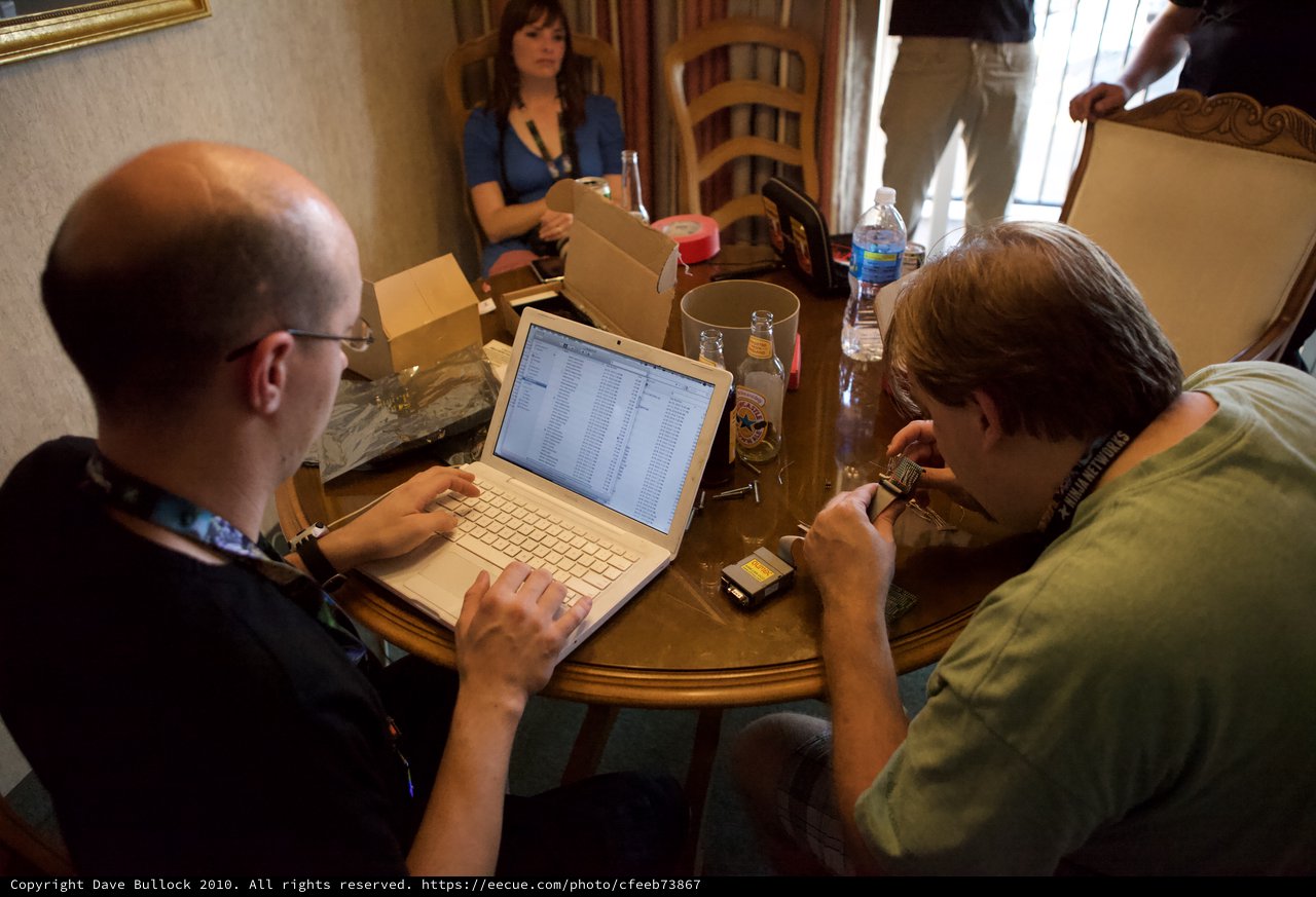 Hackers Collaborate Late Night at DEF CON 18