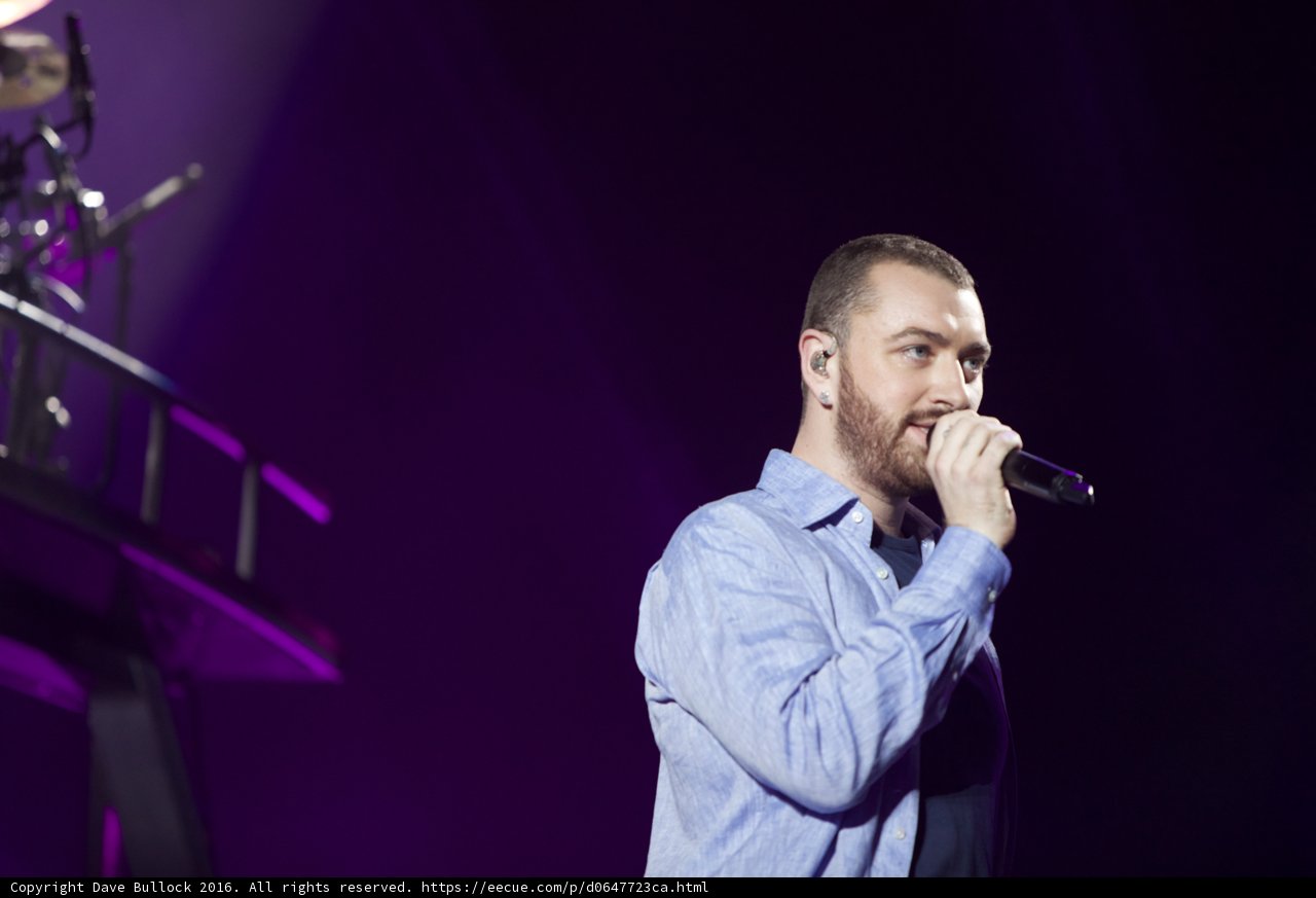 Sam Smith Serenades a Crowd at Coachella