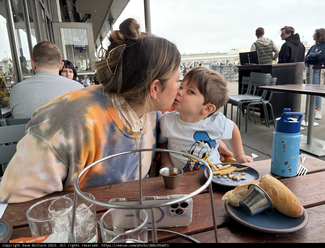 Heartfelt Lunchtime Moments