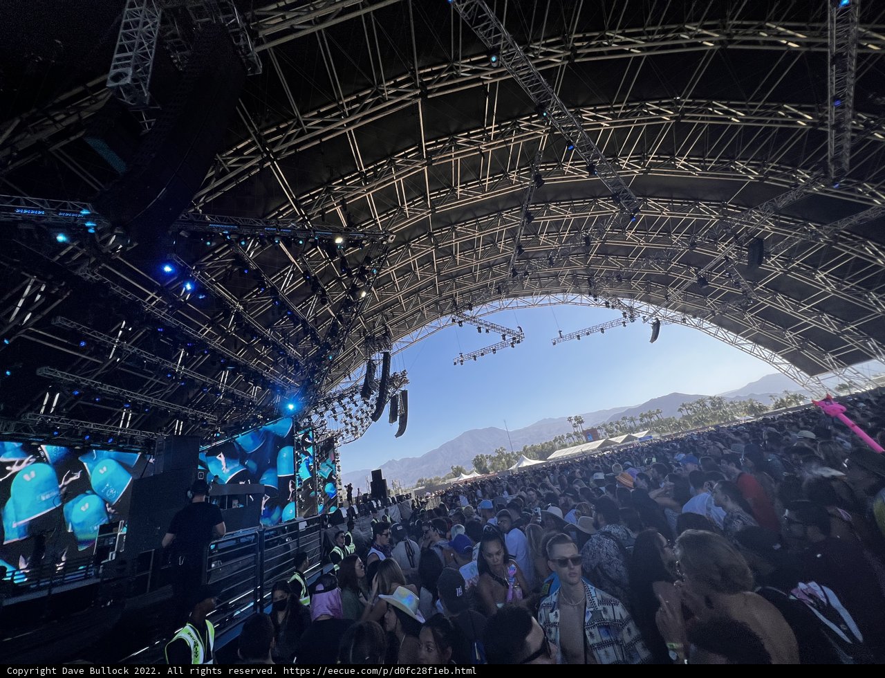Buddy Holly Rocks the Crowd at 2022 Music Festival