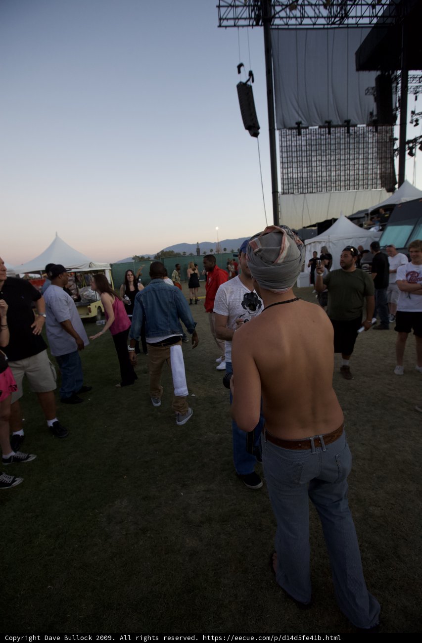 Shirtless Richard Stearman enjoying Coachella