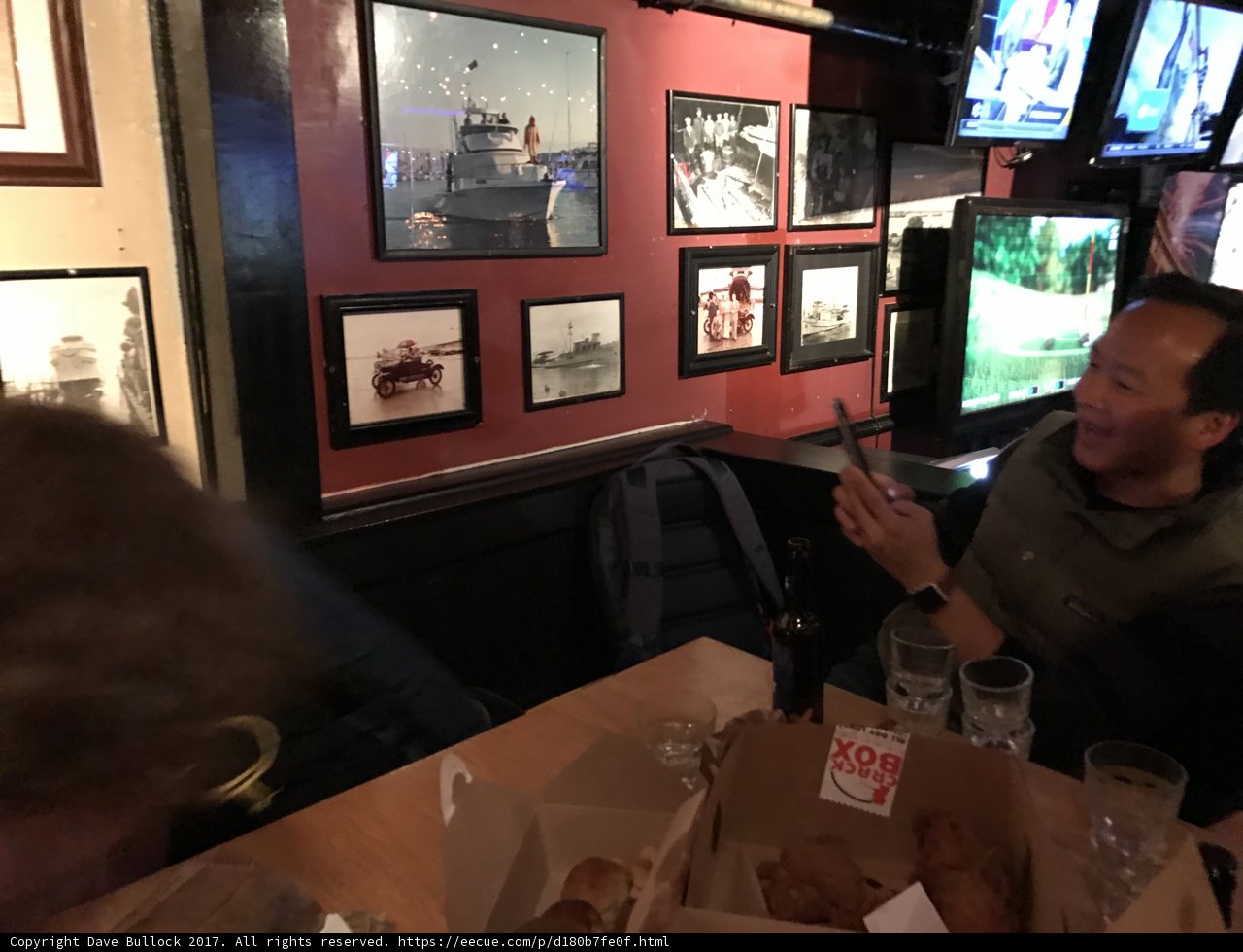 The Tech-Savvy Diner