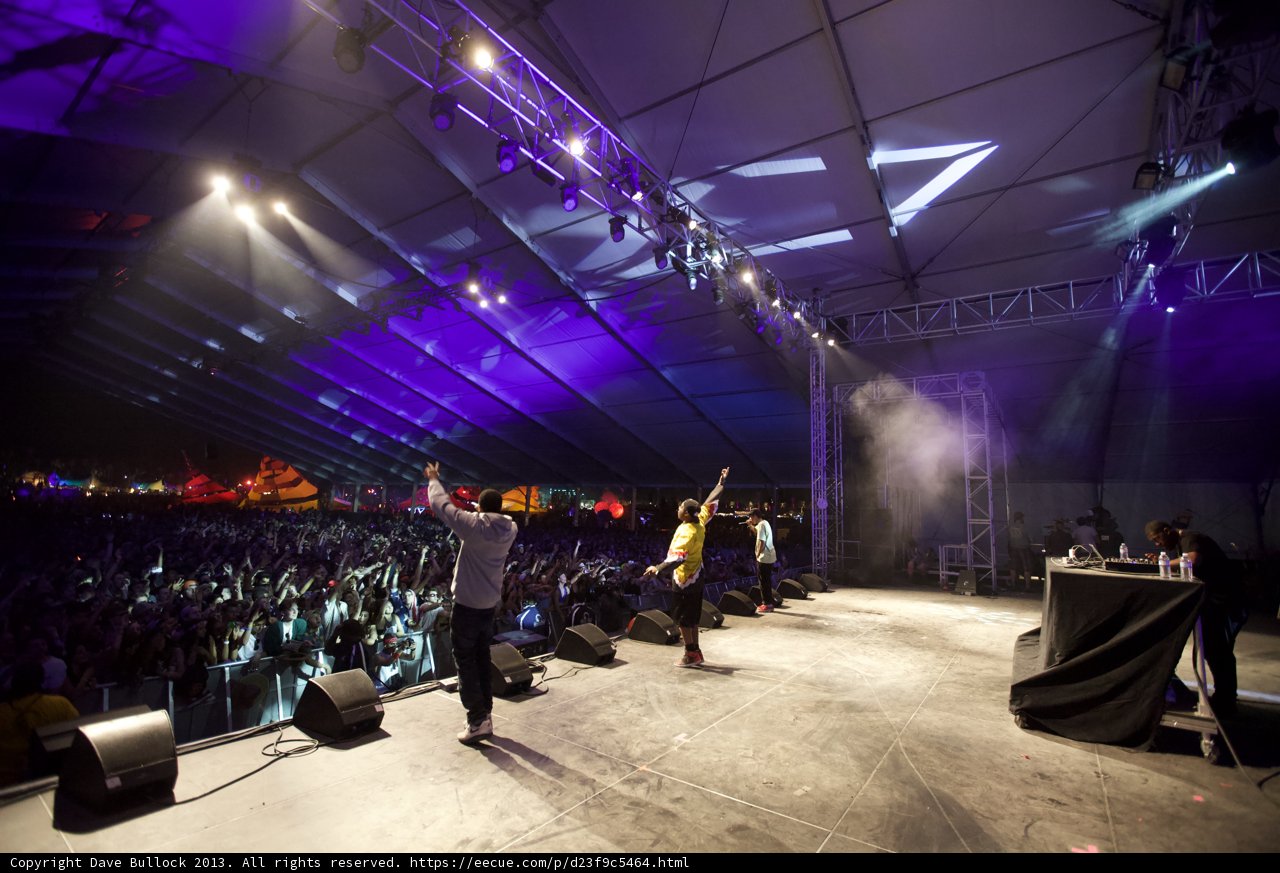 Bright Lights Shine on Coachella Concert Crowd