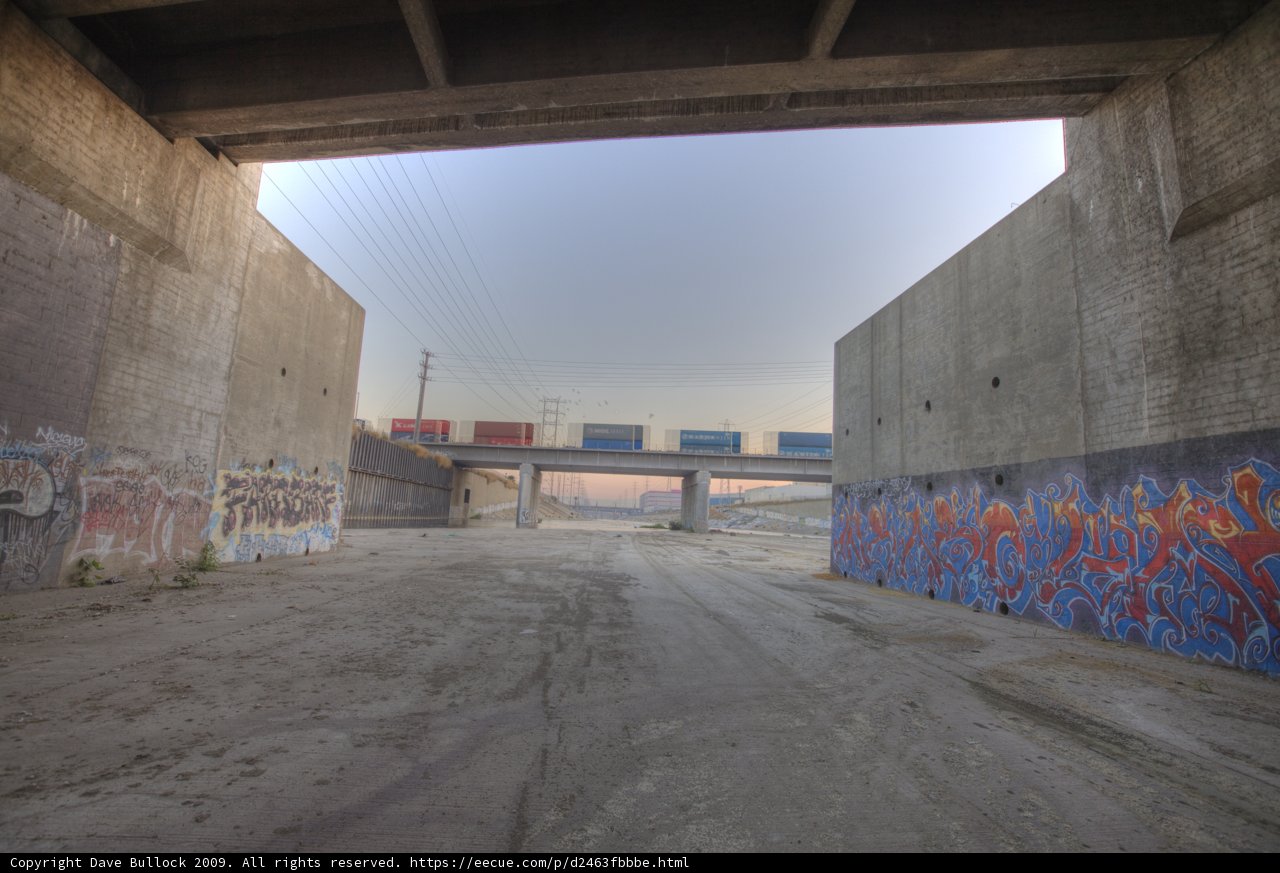Urban Art in the Abandoned Tunnel