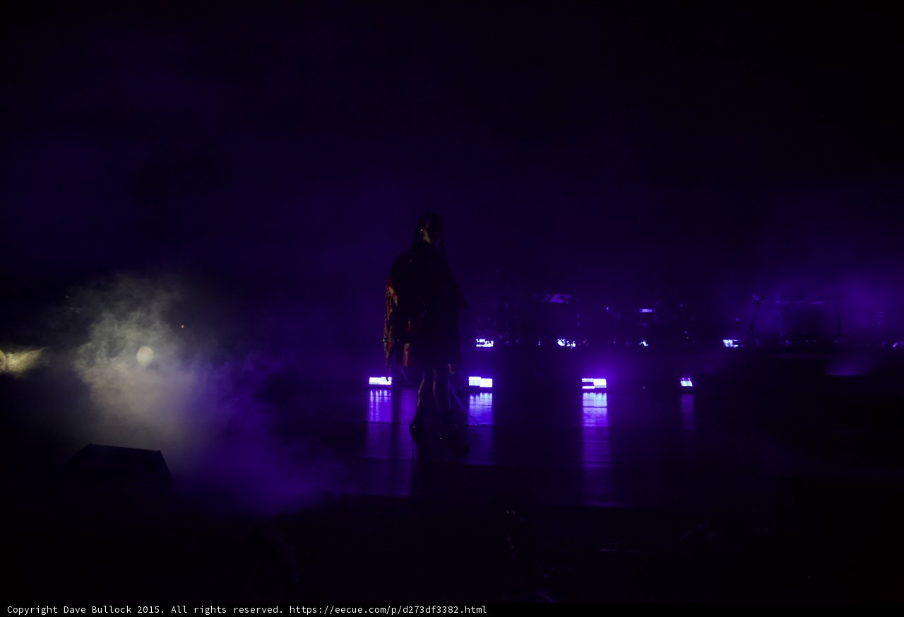 FKA twigs Wide Stage Purple Lighting Silhouette Standing Red Kimono LED Floor Lights Heavy Haze Moon Reflections
