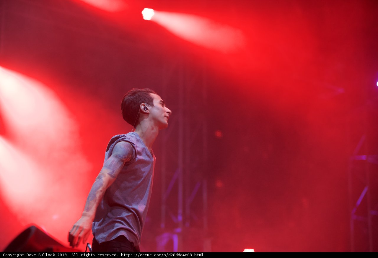 Solo Performance at Rock Concert