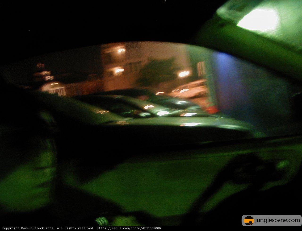 Night ride with illuminated wheels
