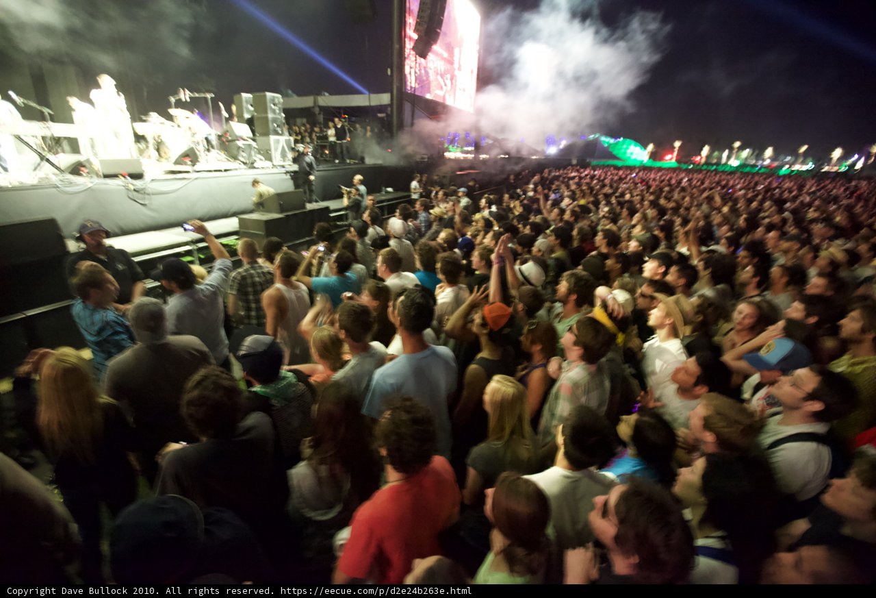 Smoke and Singing: Concert Chaos