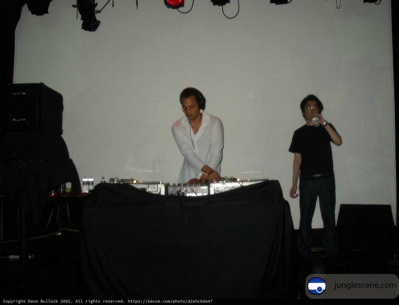 LTJ Bukem Entertaining the Crowd