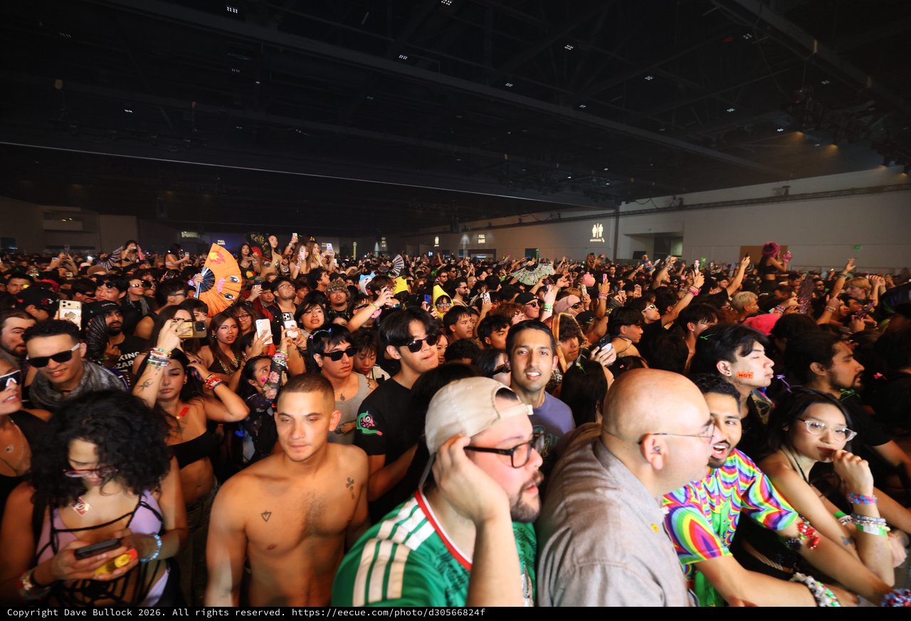 Massive Indoor Crowd Electrifies Wobbleland Festival 2026