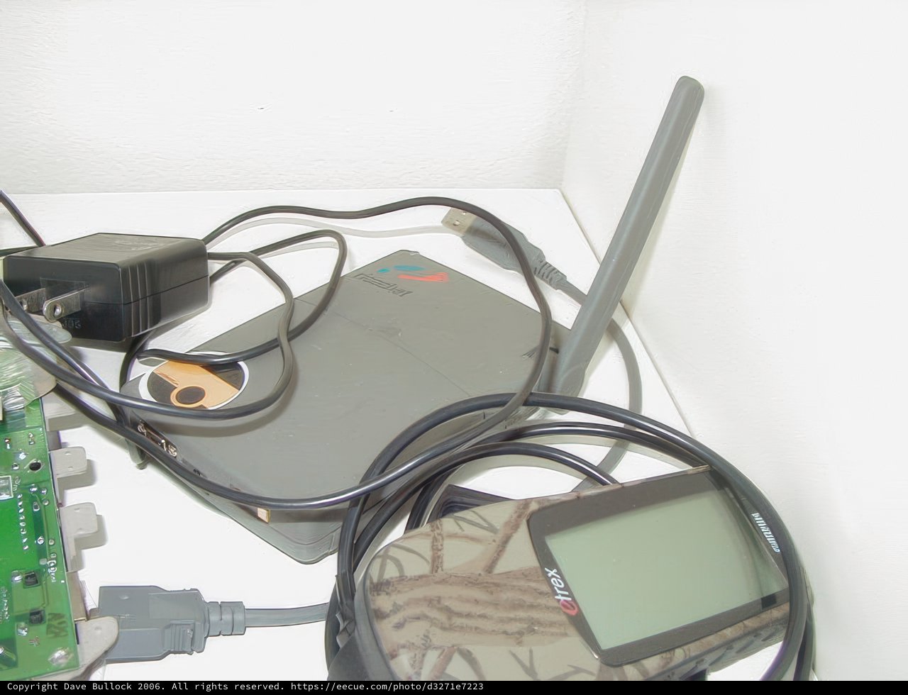 GPS Tracker with Hardware Components