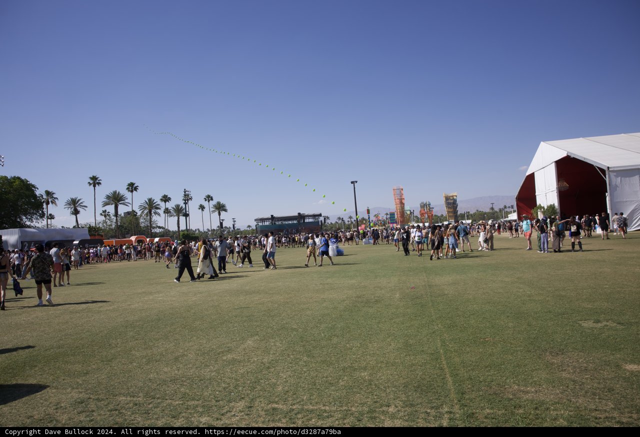 A Vibrant Day at Coachella 2024: Festival Under the Sun