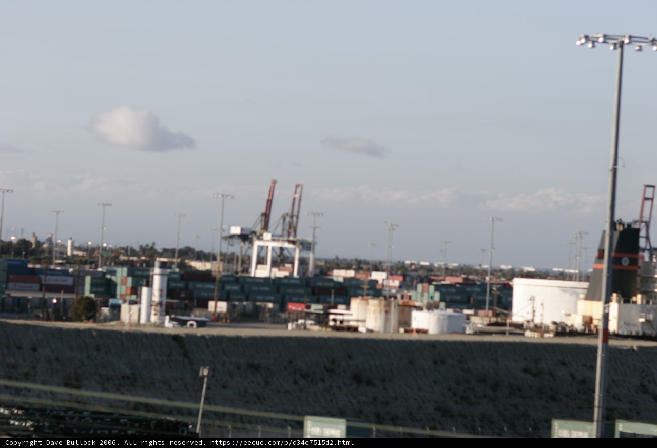 Crane construction at the waterfront