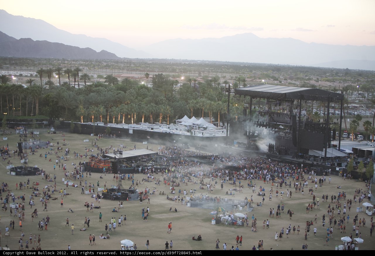 Coachella Crowd Takes Over the Desert