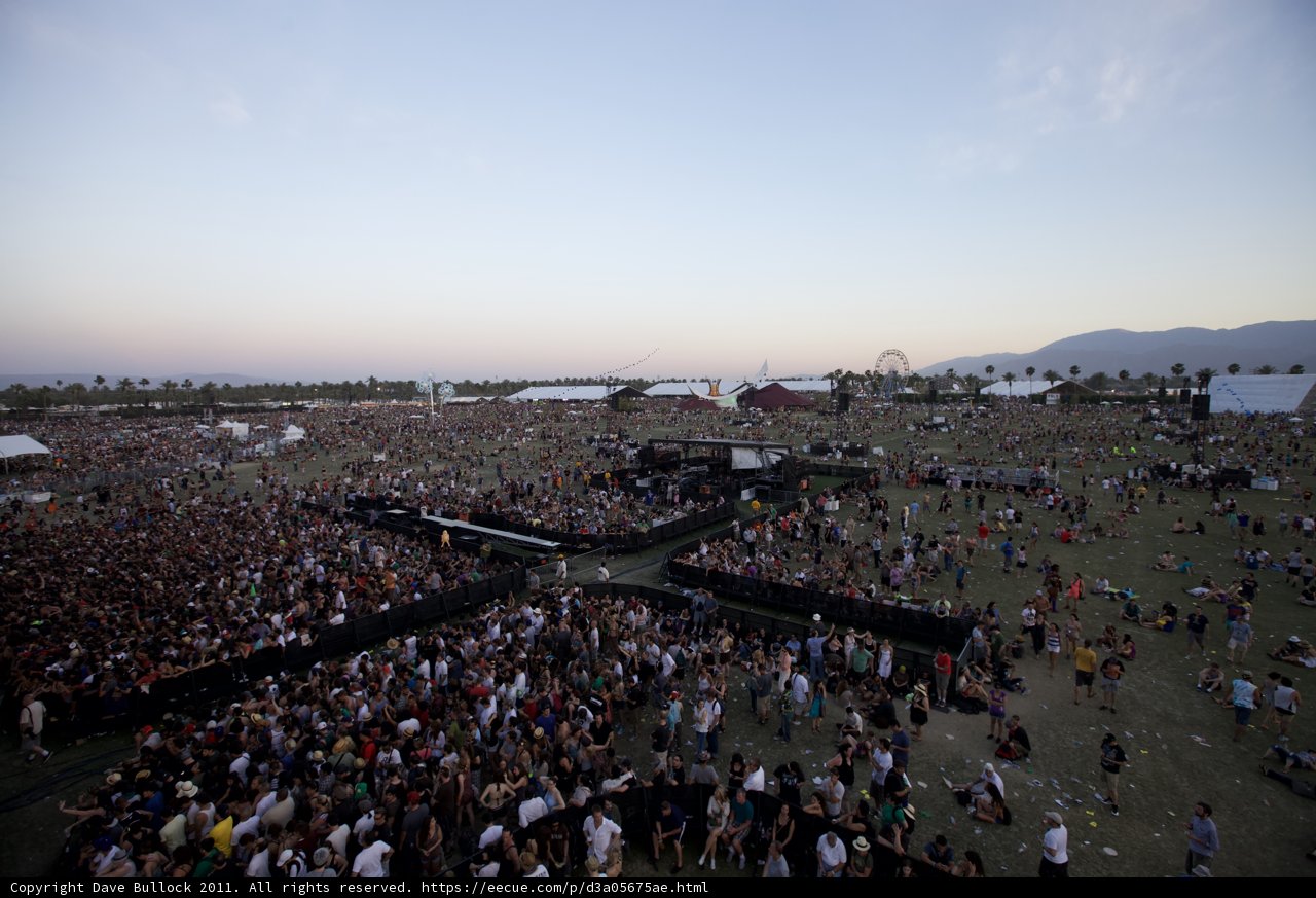 Coachella Crowd Takes Over the Hilltop