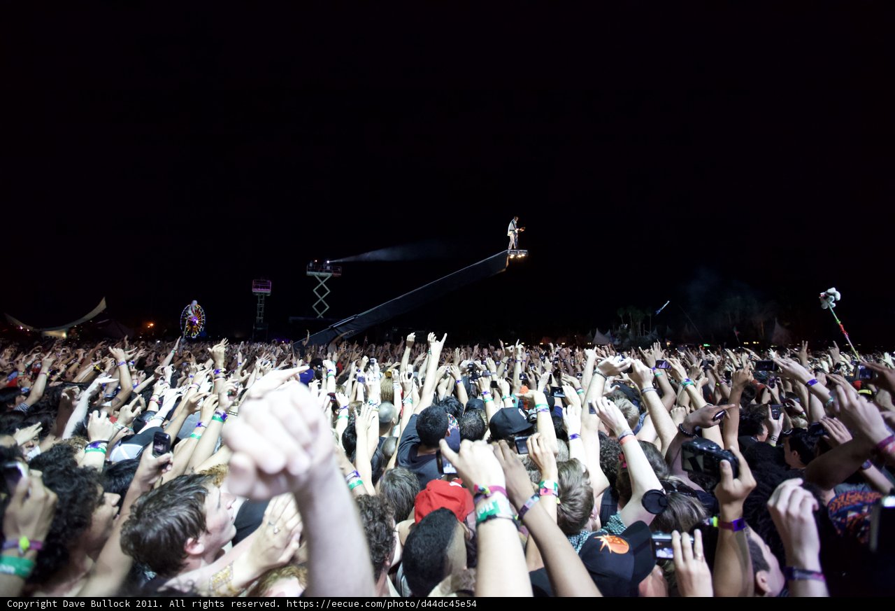 Festival-goers Rock Out Under the Night Sky