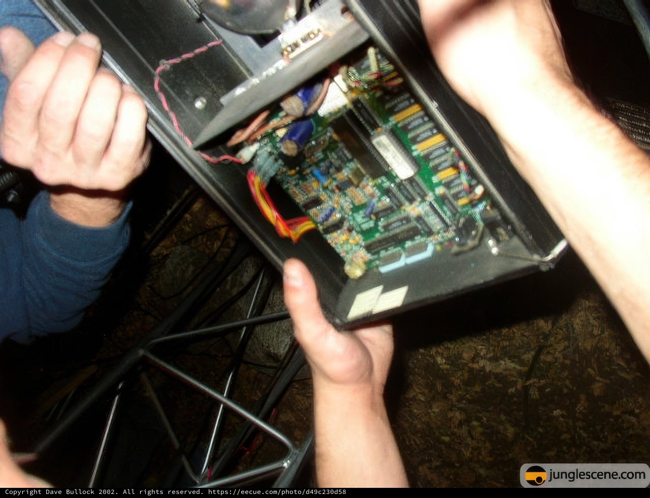 Hardware Hunters