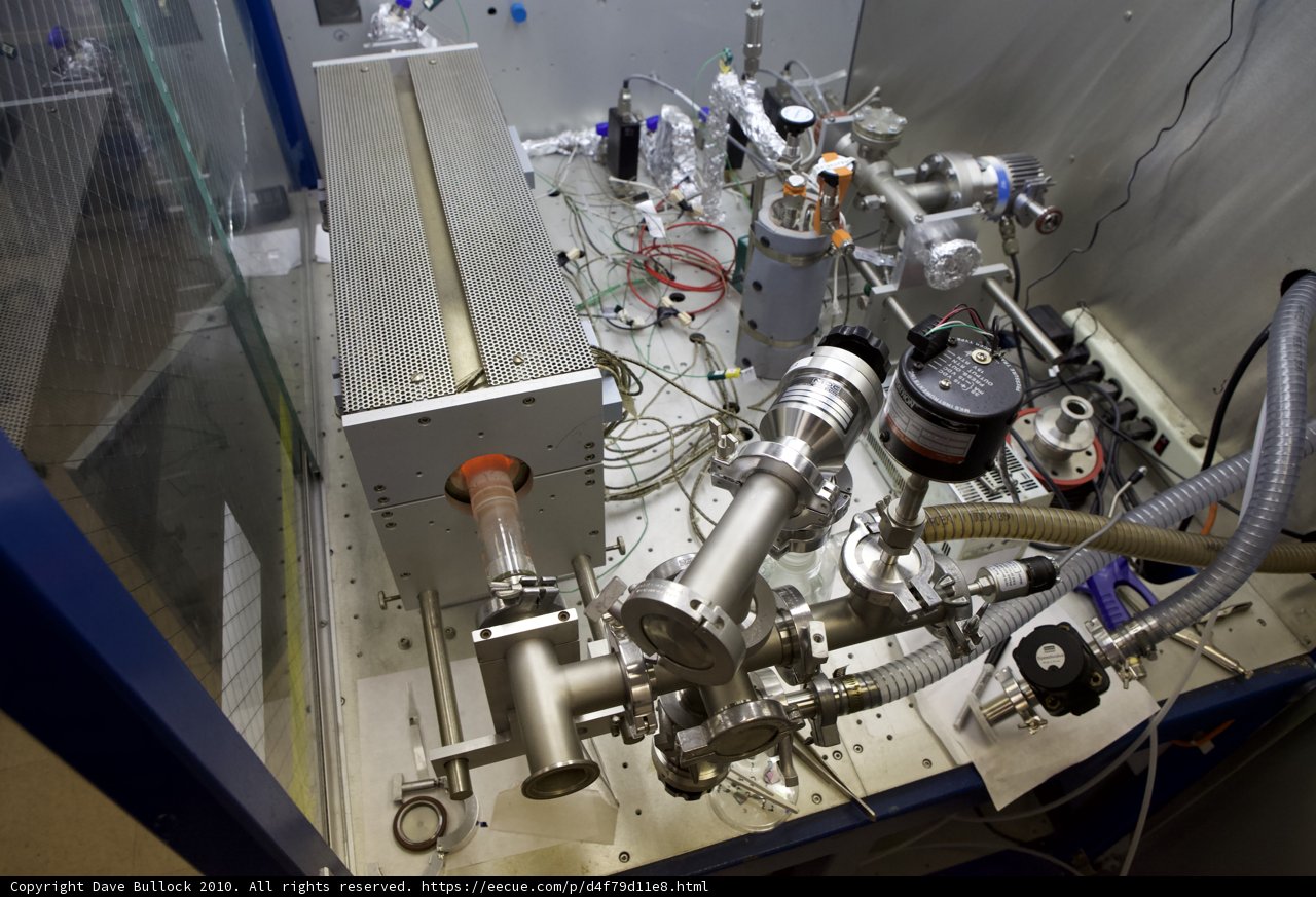 High-Tech Machine at the Caltech Solar Facility