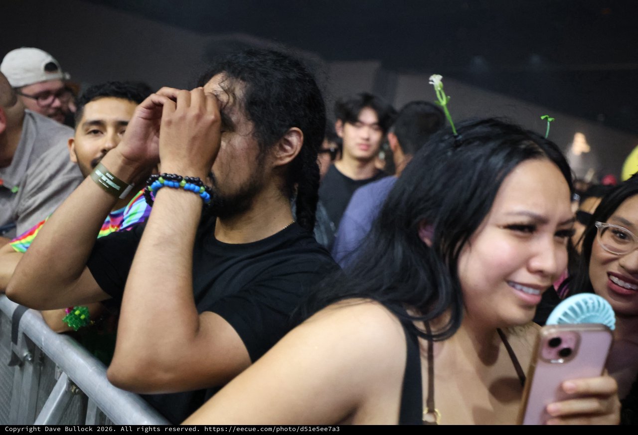 Overwhelmed Fan in the Crowd at Wobbleland 2026