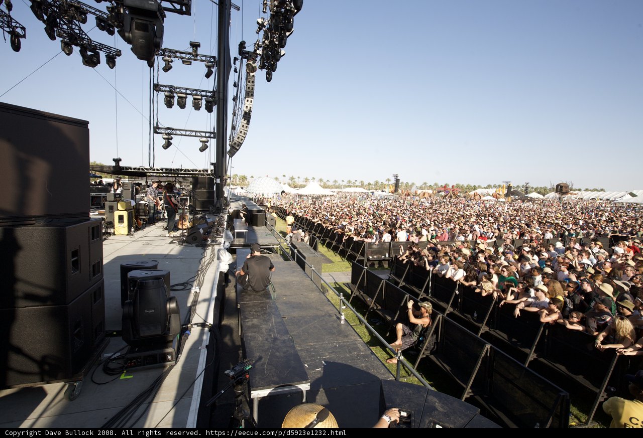 Coachella 2008: A Sea of Fans