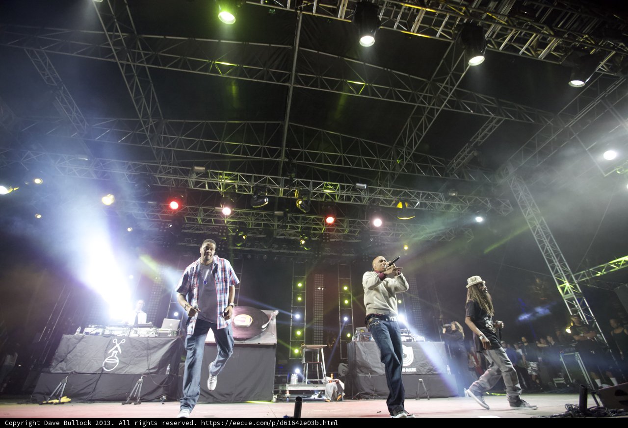 Chali 2na and the Crowd Rock Coachella