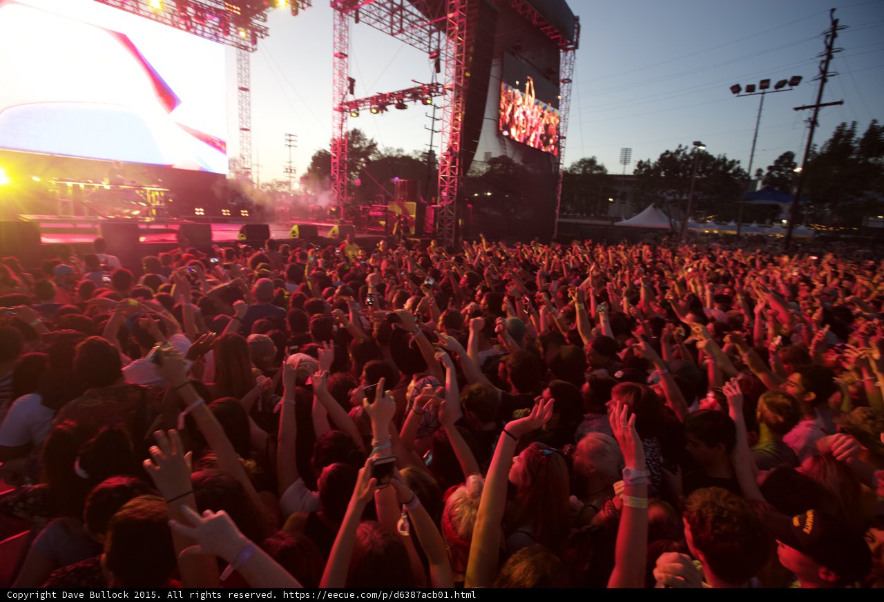 Main Stage Red Scaffolding Crowd