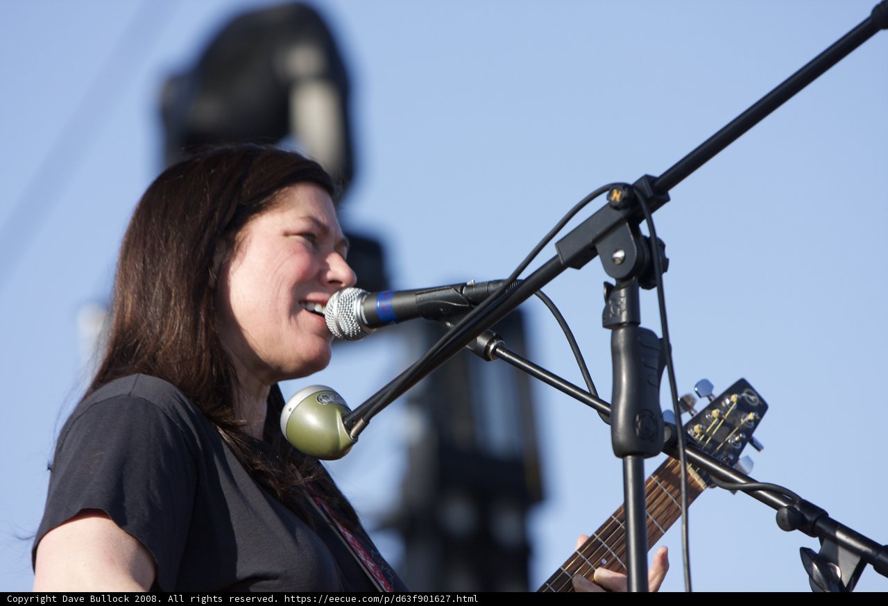 Kim Deal Wows the Crowd with Her Performance at Coachella 2008