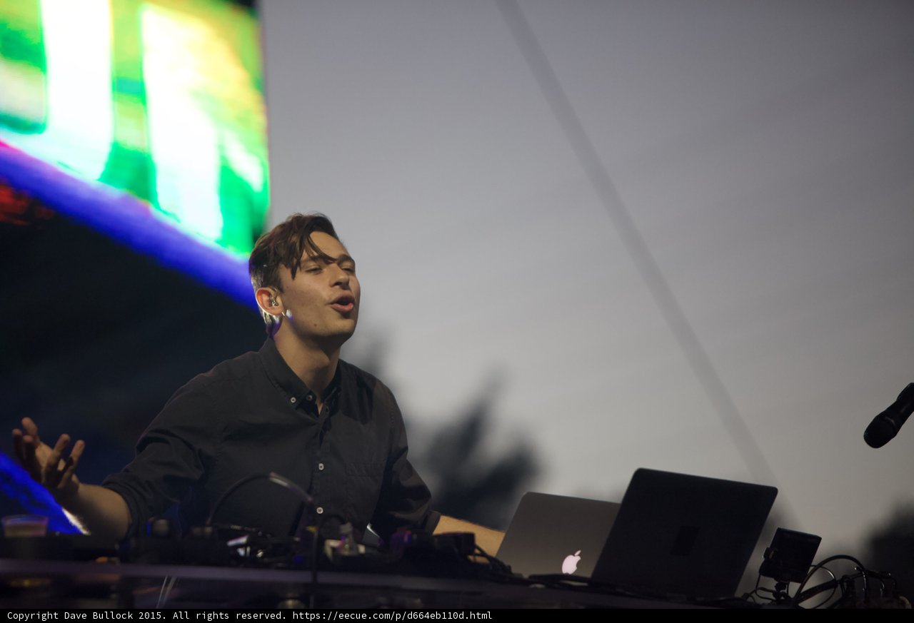 Flume Green Yellow Visuals Profile