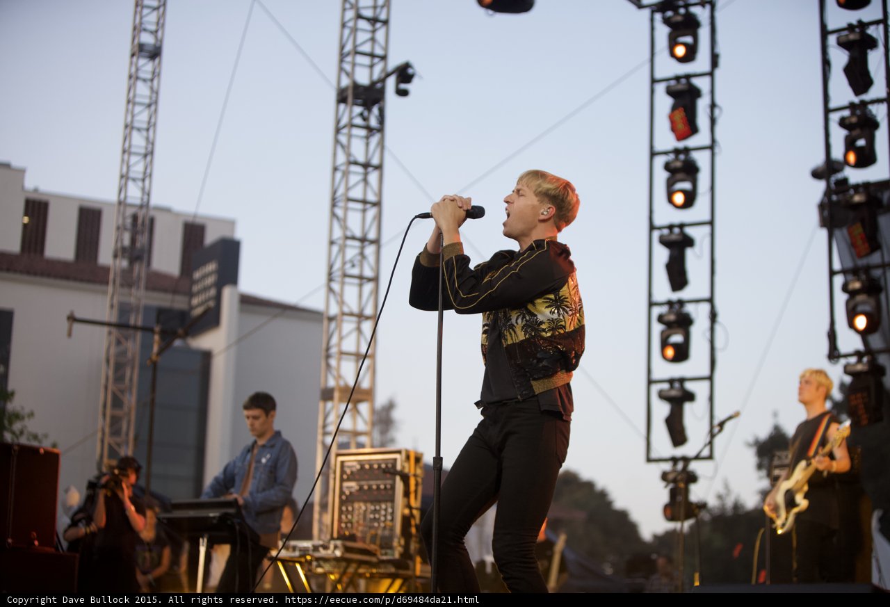 Golden Light Performance