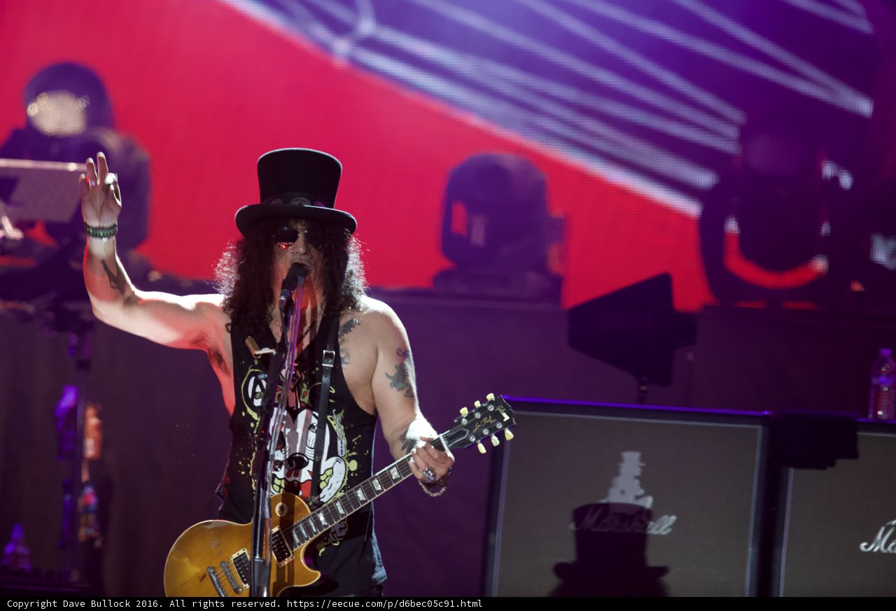 Slash Shreds the Stage at Guns N Roses Concert in Atlanta