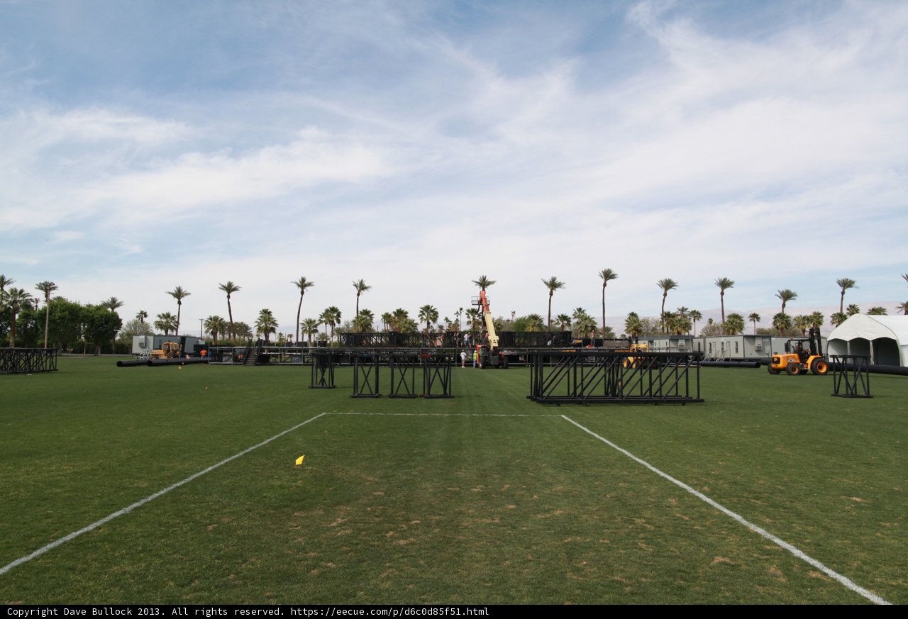 Tennis in the Desert