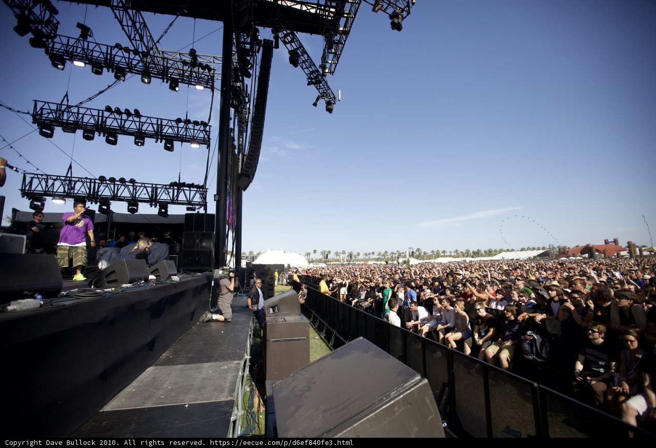 Coachella Sunday: A Sea of Faces and Lights
