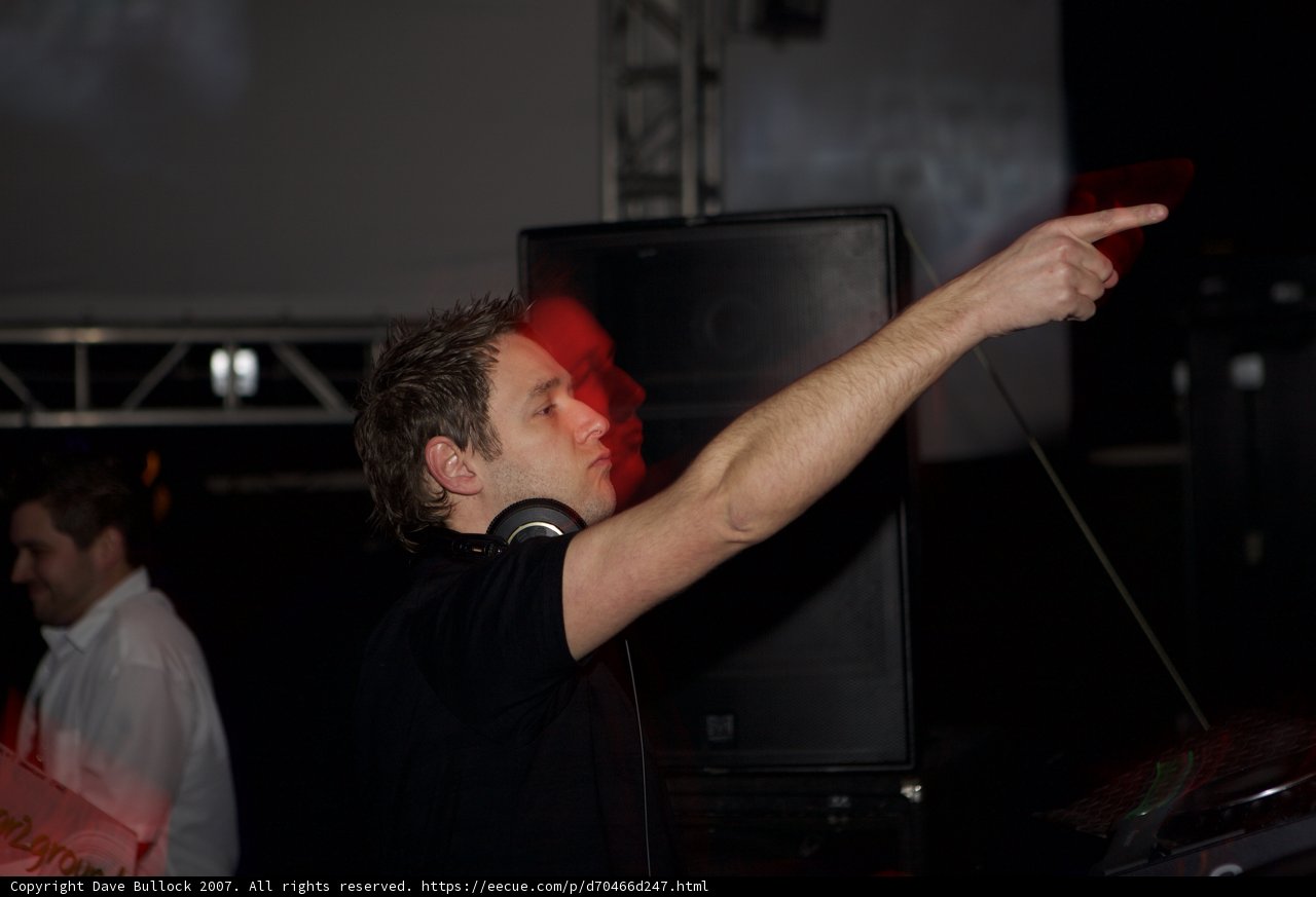 The Pointing Deejay