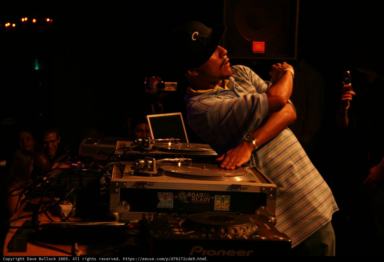 DJ Set in Action