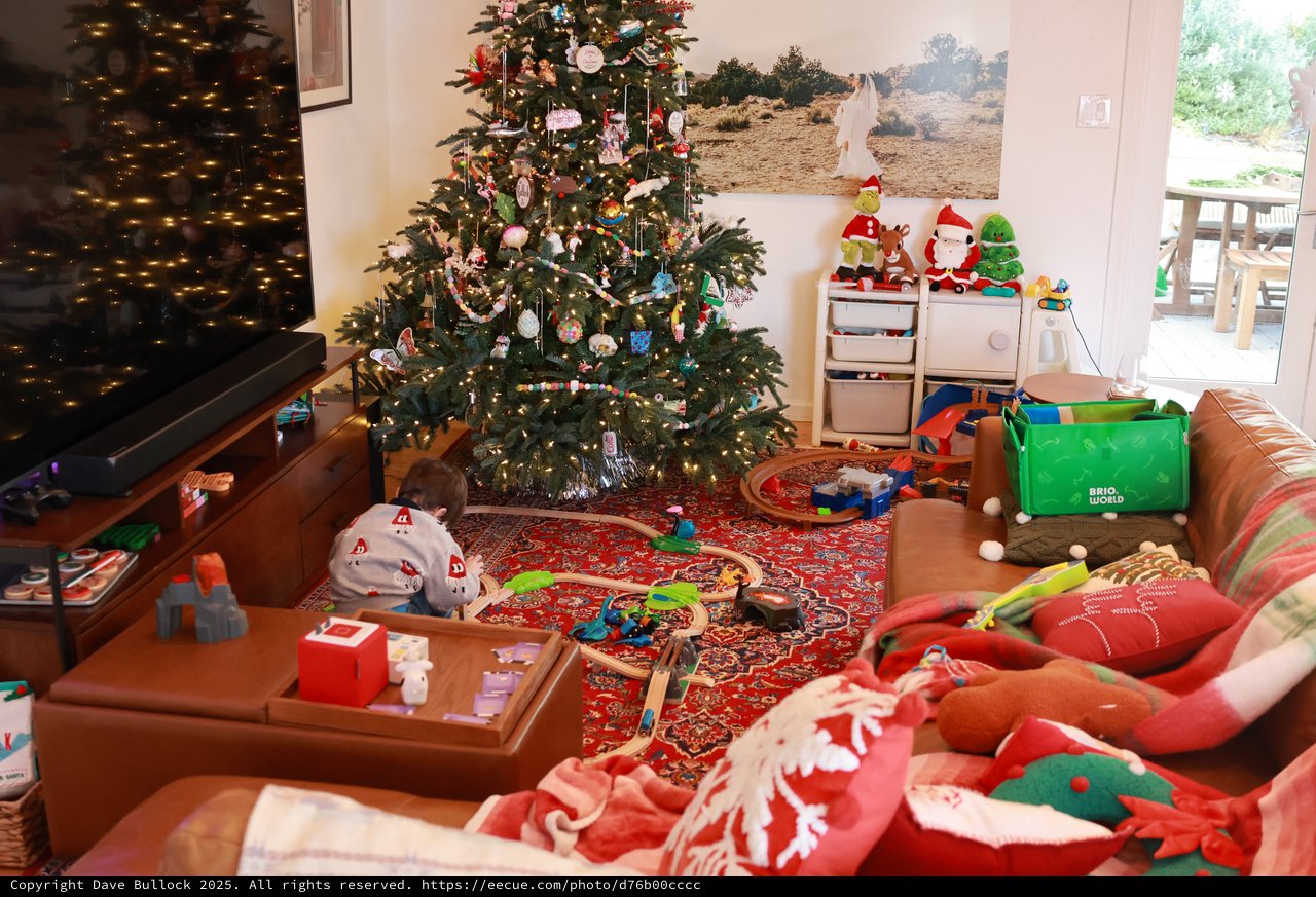 Christmas Morning Chaos: Living Room Full of Toys and Joy