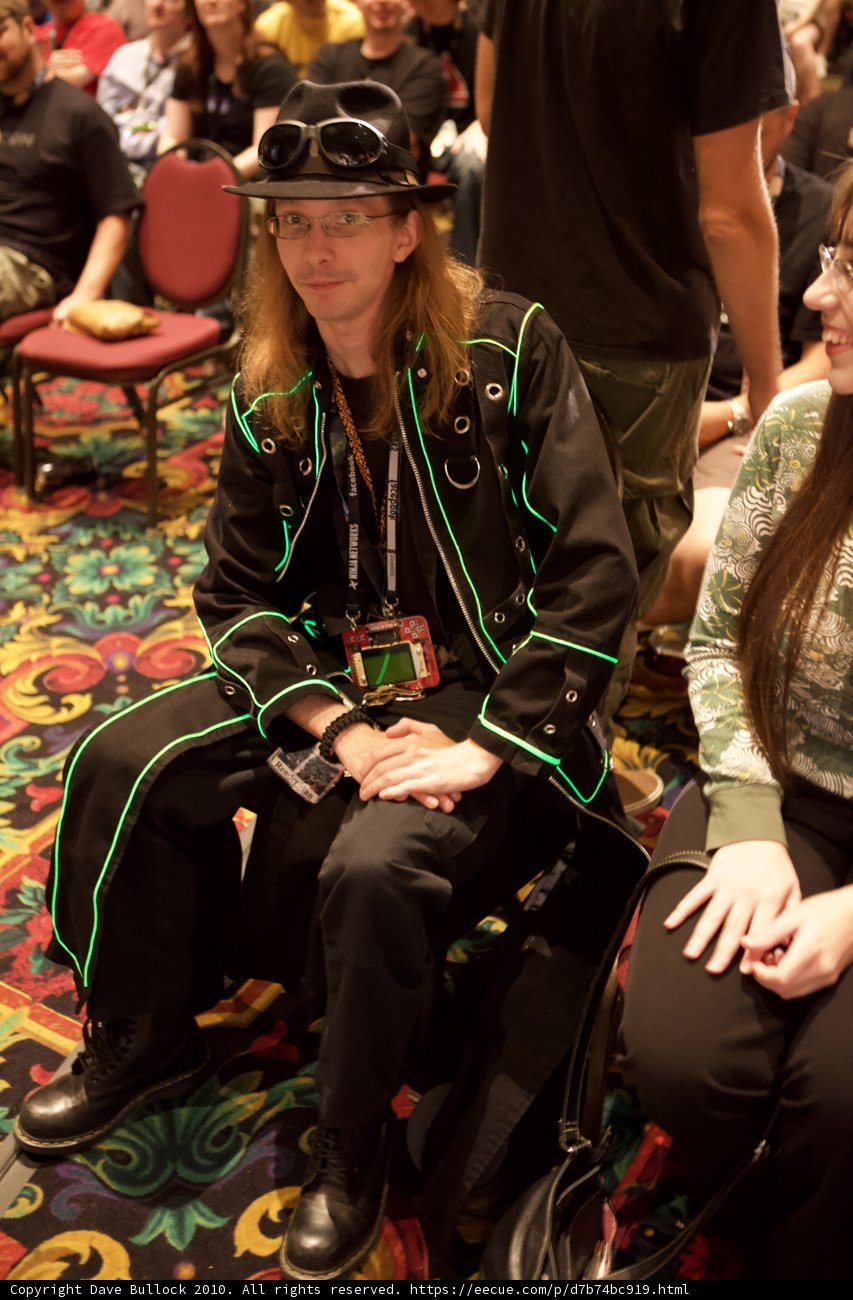 Black Outfits in Defcon 18
