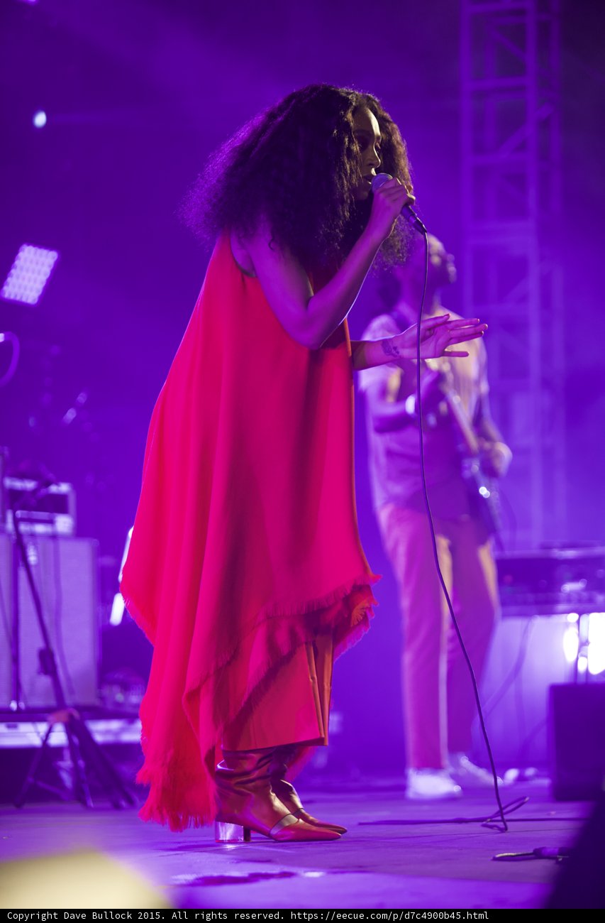 Solange Full Body Expressive Hand Backing Vocalist LED Panel Purple
