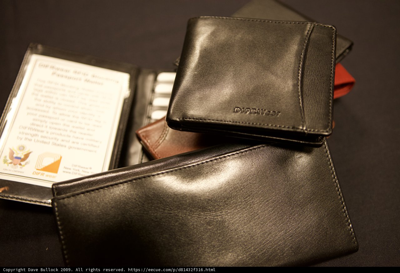 Double Wallet Fashion