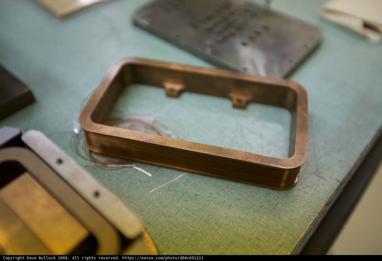 Tech Accessories: Metallic Box