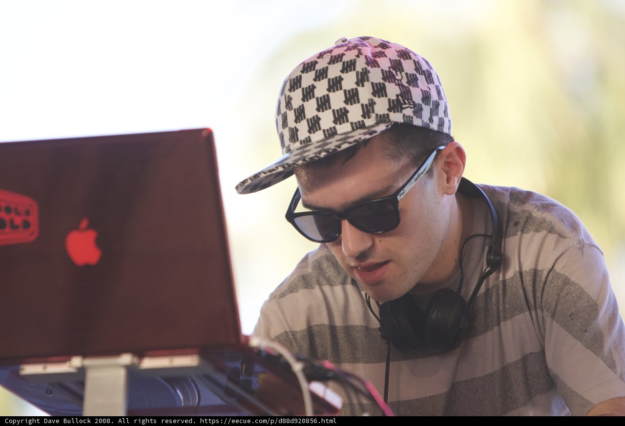 Working the Decks in Style
