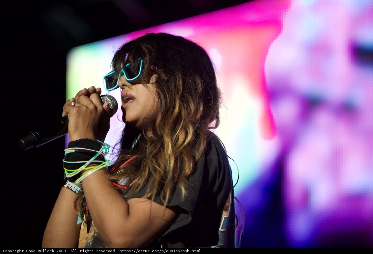 Solo Performance in Sunglasses