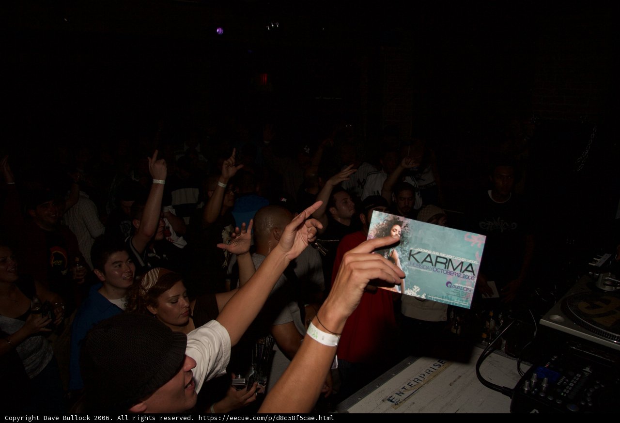 Respectful Crowd