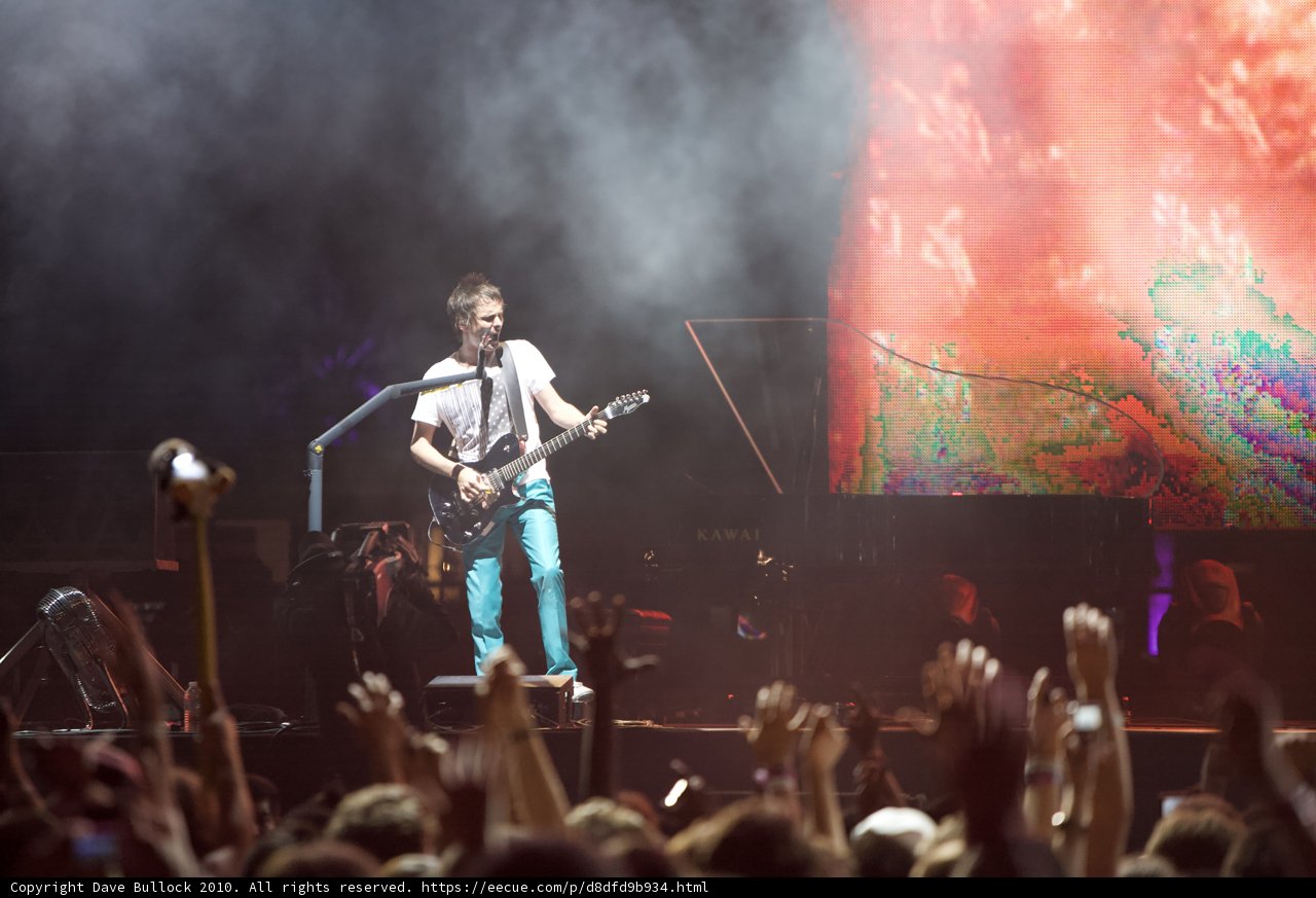 Bellamy Rocks the Crowd with his Guitar at Coachella 2010