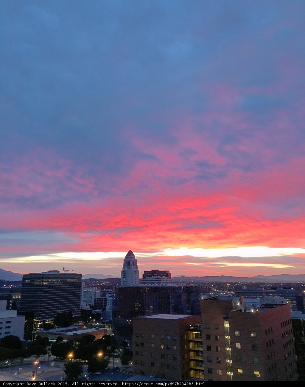 Radiant Sunset Skyline