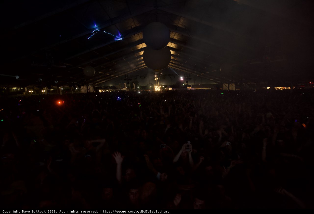 Electric Crowd